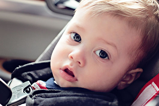 one-year-old-boy-in-car-sea