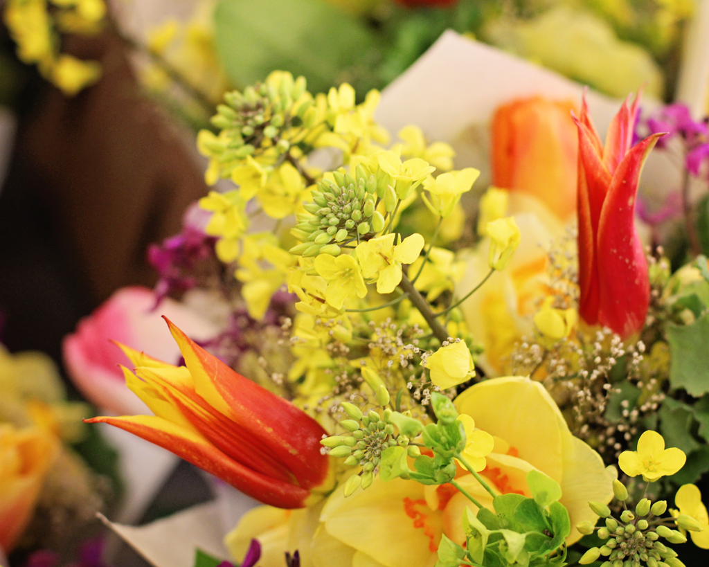 flower-bouqet-at-seattle-pike-market