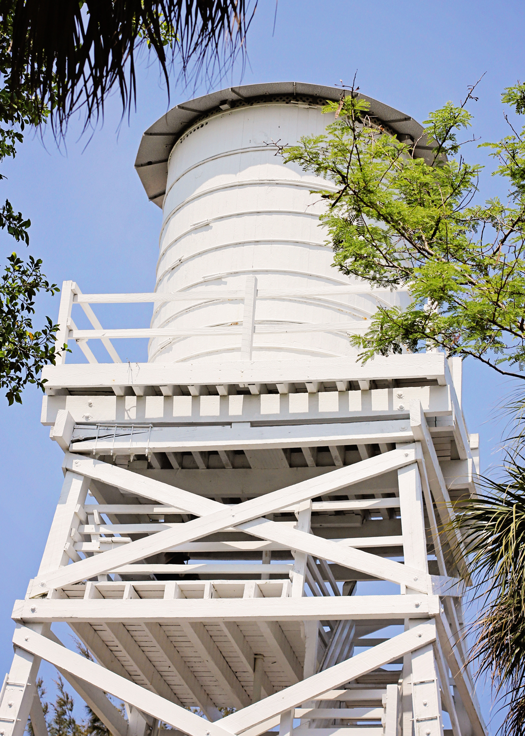 lighthouse-cabbage-key-island