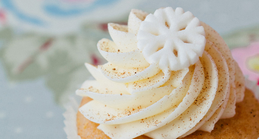 flying cupcake macro shot