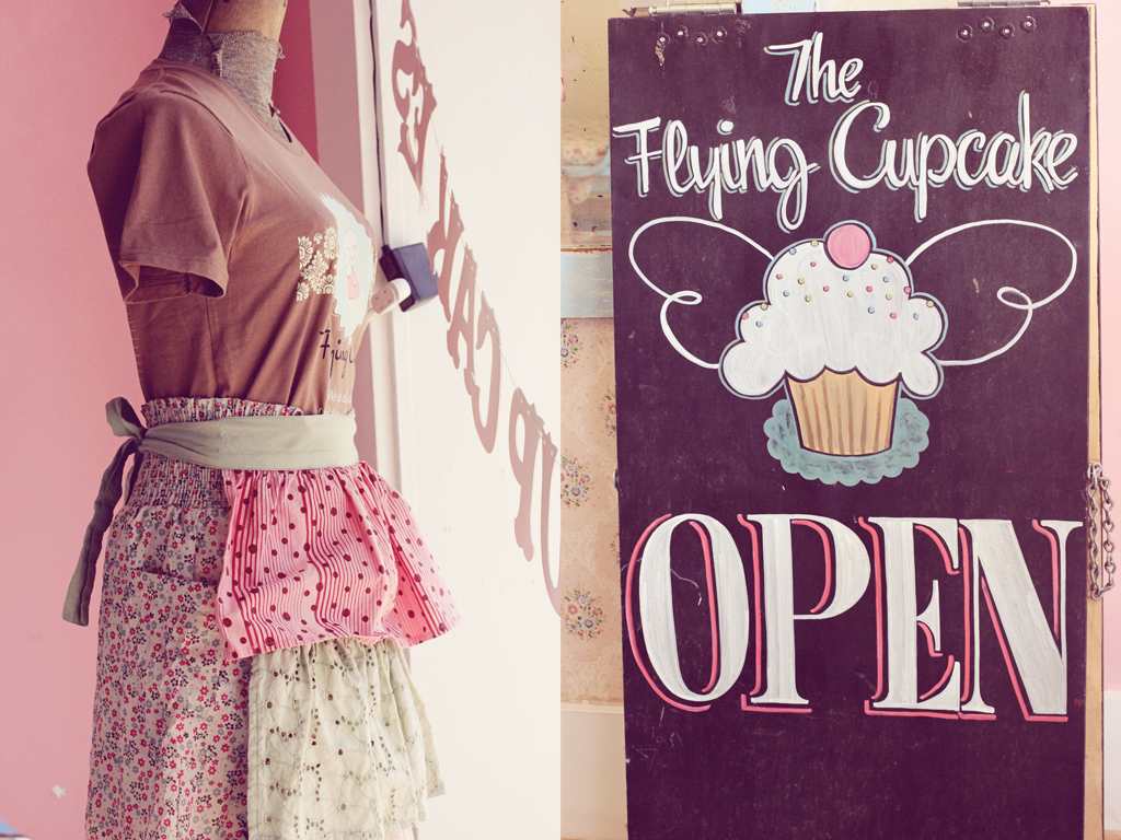 flying-cupcake-sign-indianapolis-indiana
