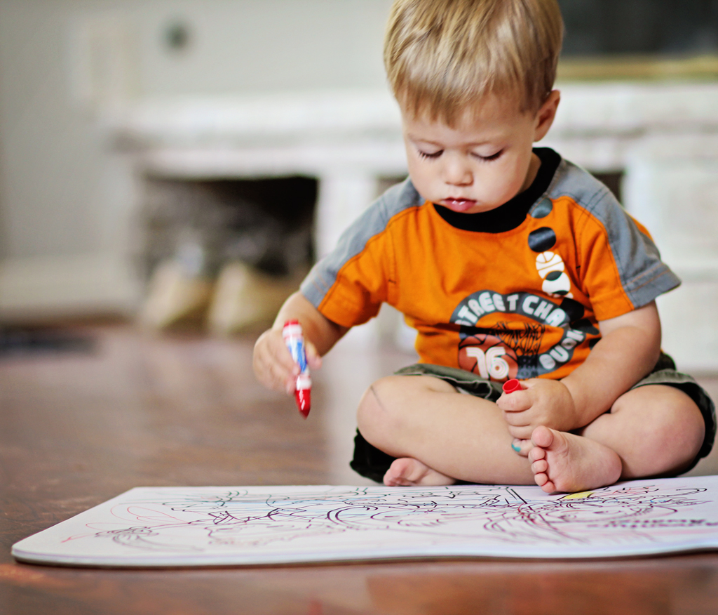 22-month-old-coloring-first-time