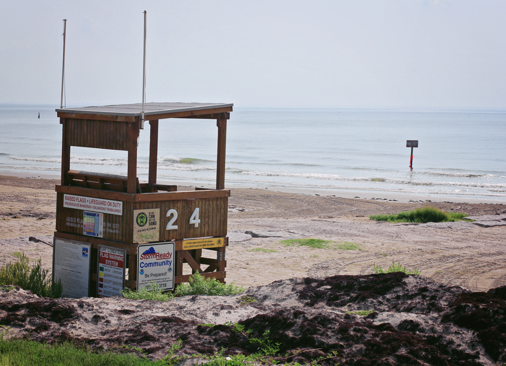 life-guard-shack-galveston-texas-beach