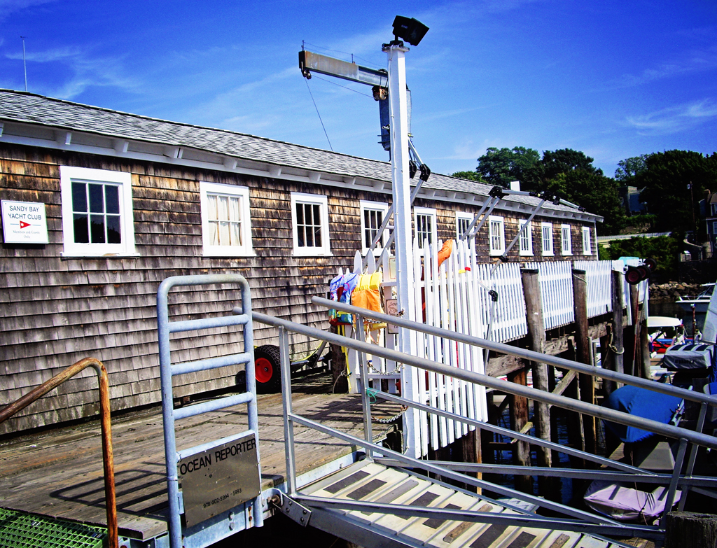 sandy-bay-yacht-club