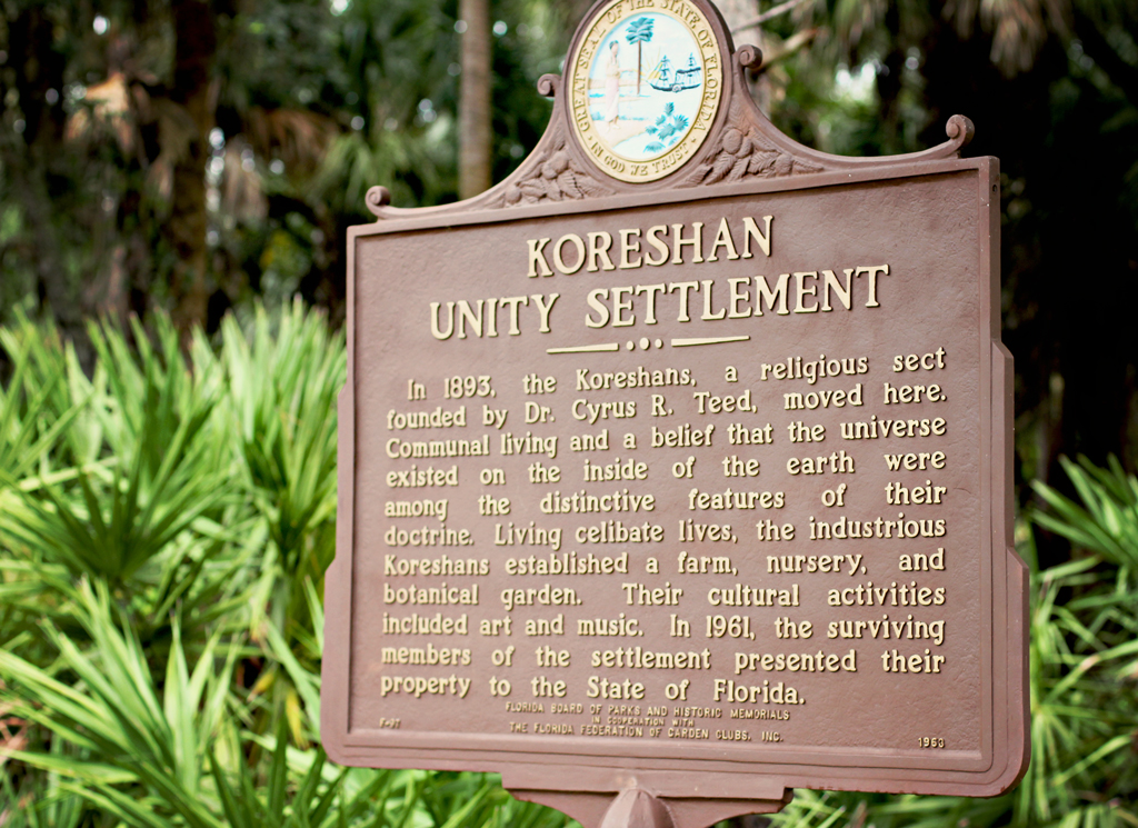 koreshan-sign