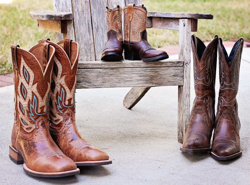 Family-of-cowboy-boots...daddy-mommy-toddlers