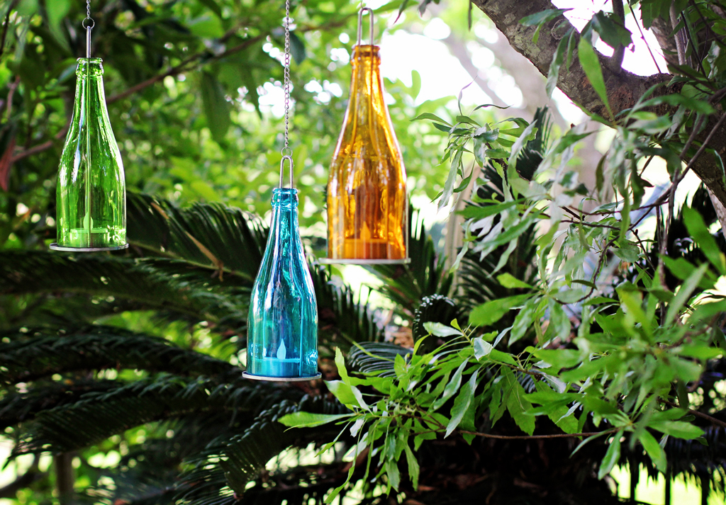 colored-bottle-garden-tee-lights