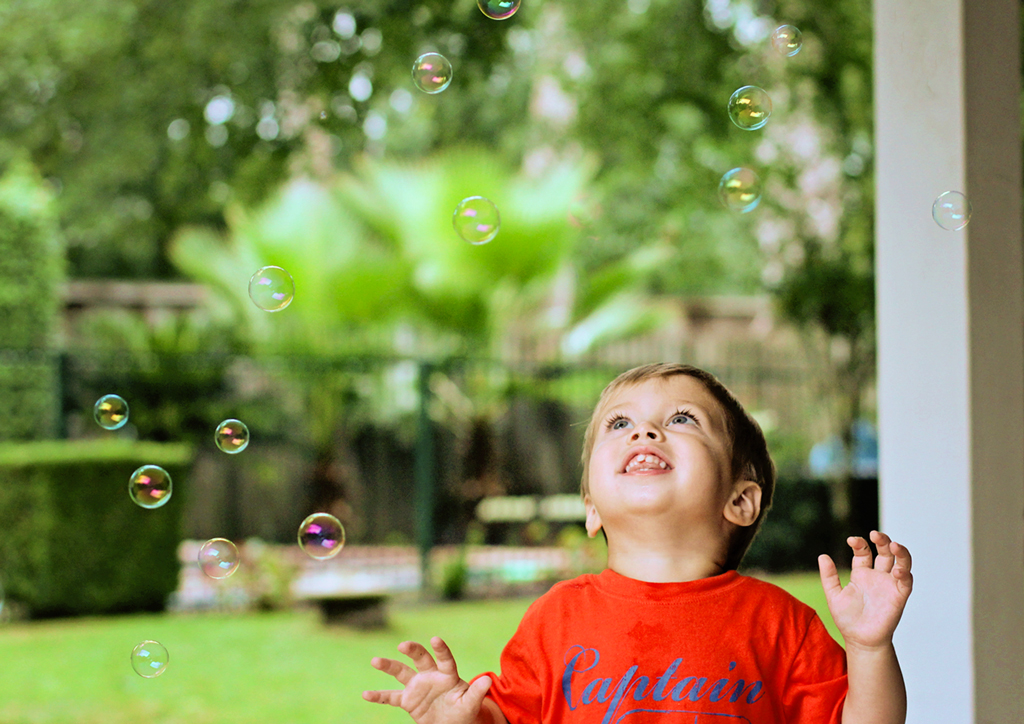 blowing-bubbles-with-grandpa