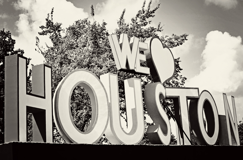 we-love-houston-4-x-6-bw